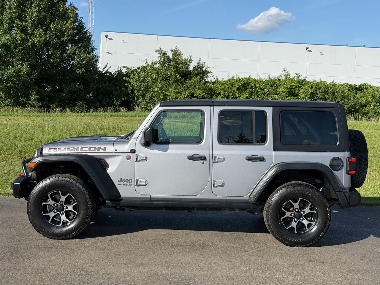 jeep all-new wrangler unlimited 2018 1C4HJXFG6JW183898 image